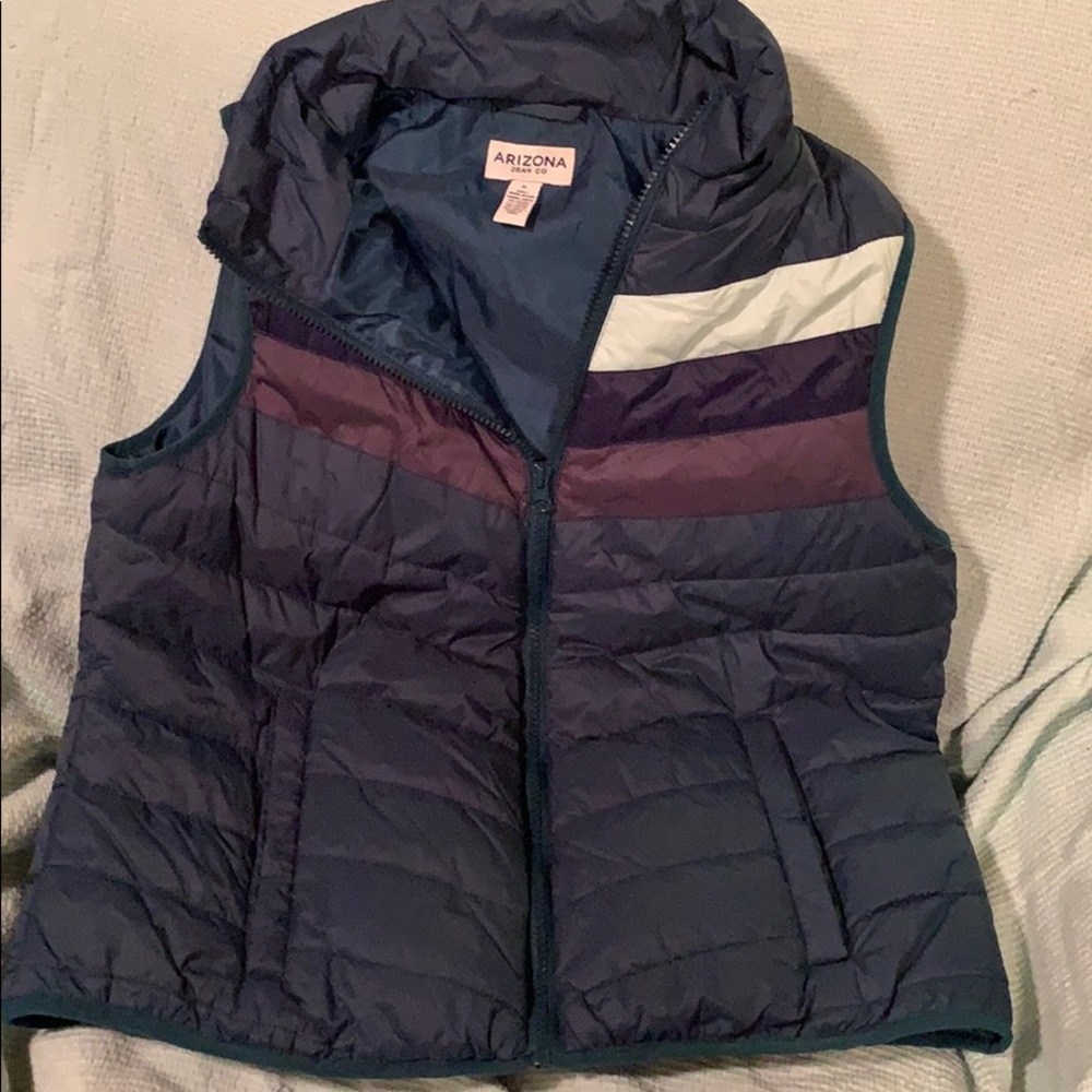 Lightweight vest